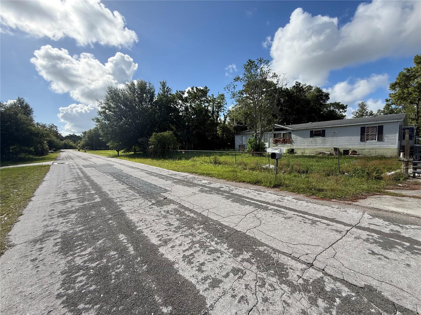6672 W EDGEWOOD LANE