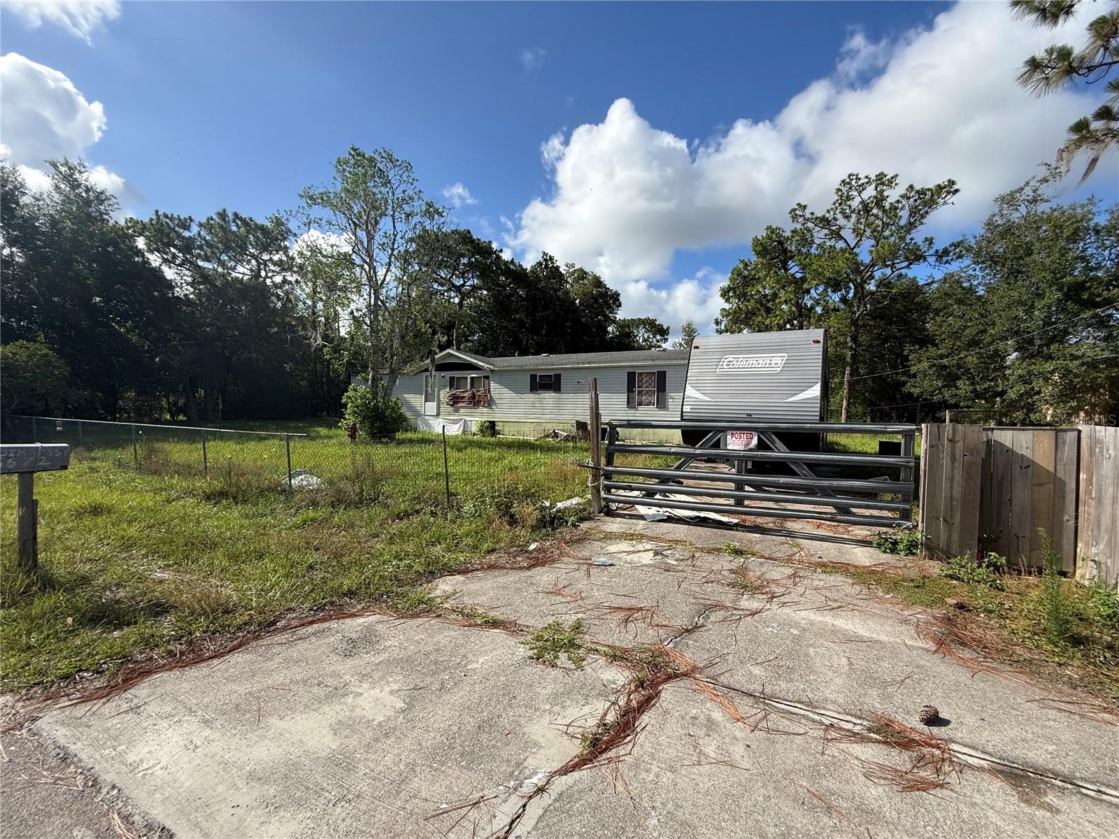 6672 W EDGEWOOD LANE