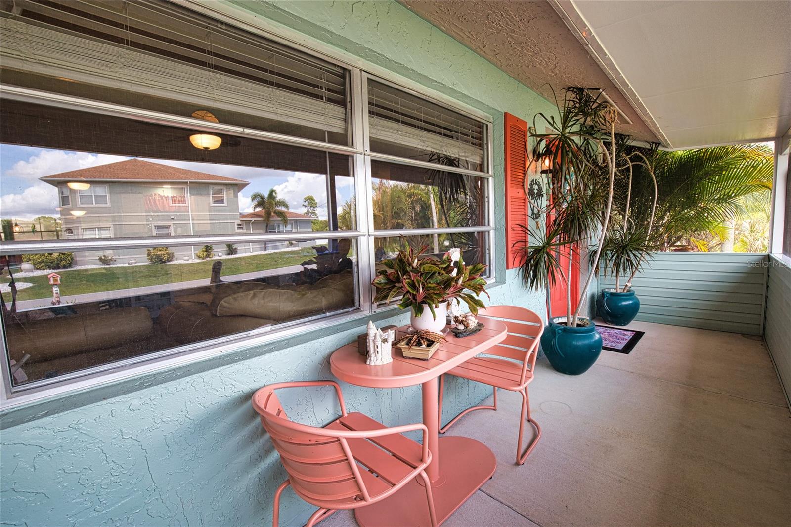 457 W TARPON BOULEVARD NW