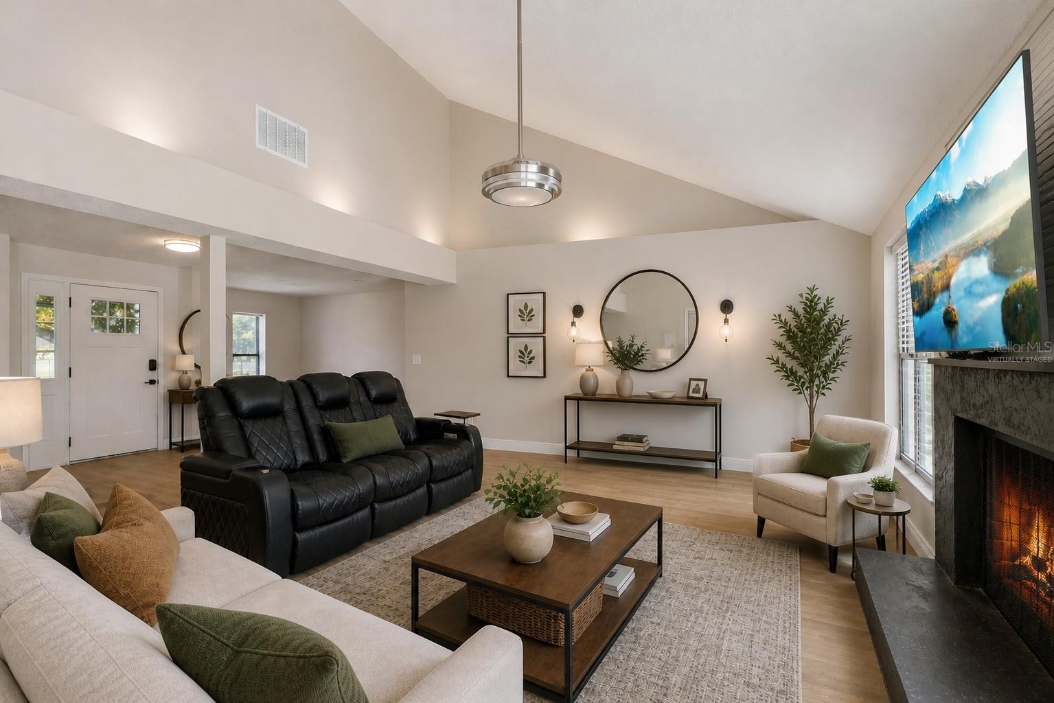 FAIRWAY OAKS AT DEER RUN - Residential