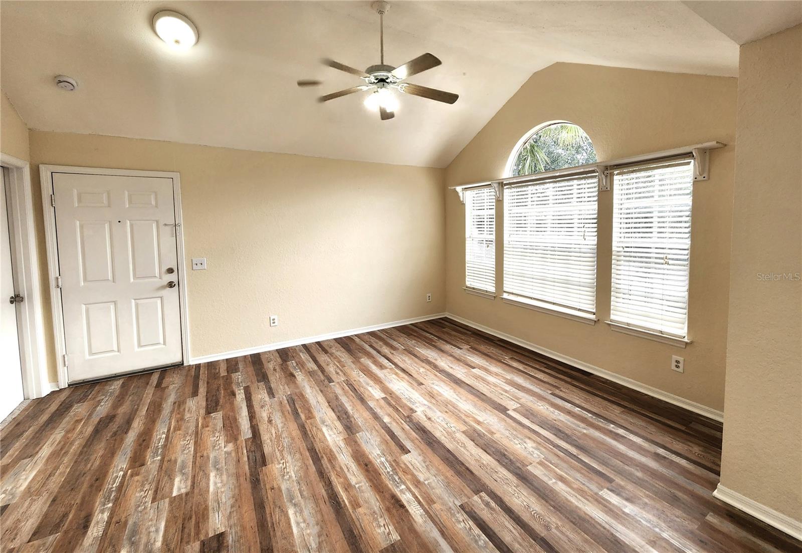 TRADEWINDS CONDO - Residential