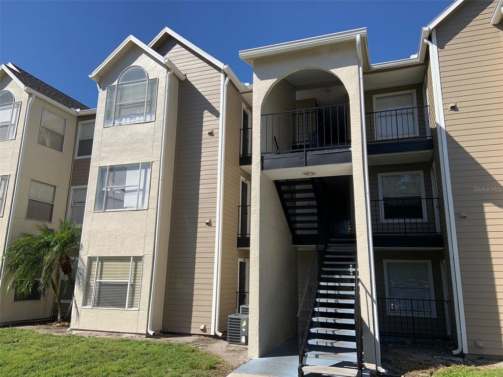 Photo of 4752 Walden Circle #715, Orlando, FL 32811 (MLS # O6439840)