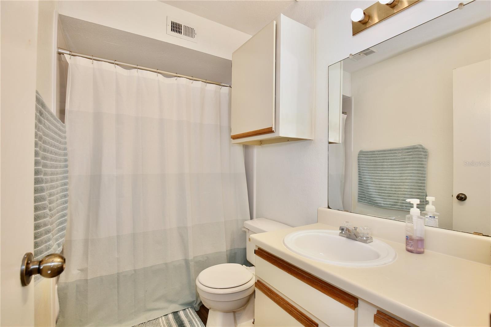 REGENCY GARDENS CONDO - Residential