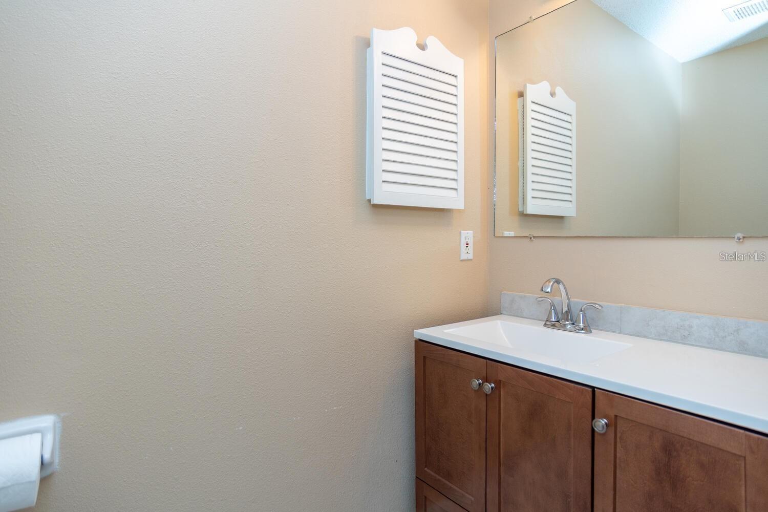 SHOREACRES CENTER - Residential Lease