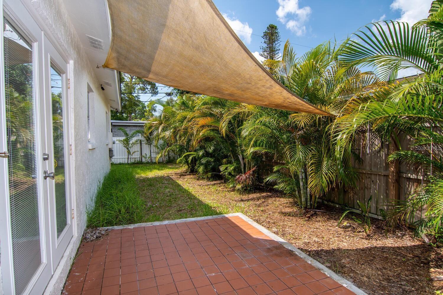 SHOREACRES CENTER - Residential Lease