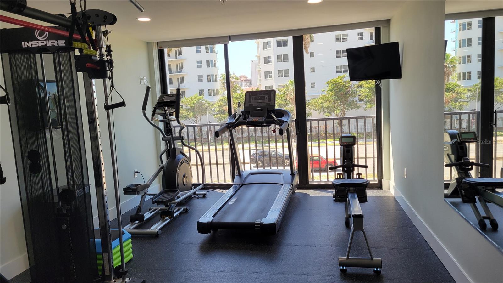 SUNSET TOWERS - Residential Lease