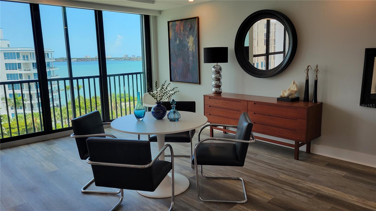 SUNSET TOWERS - Residential Lease