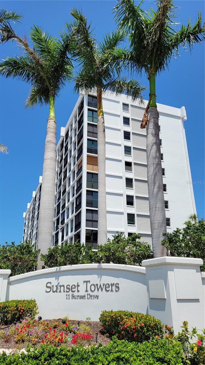 Annual Turnkey furnished Live at the beach downtown Sarasota with amazing views of Sarasota Bay! This fully and beautifully renovated 2/2 unit is filled with natural light from floor to ceiling new impact windows with custom electric shades. The flooring is all solid surface -LVP and marble so no carpeting! The kitchen is spacious with solid wooden cabinetry topped with slab granite counters with waterfall side and breakfast bar, custom subway tile design backsplash, pantry and complimented with stainless steel appliances. The living room and dining room are open planned (new dining table coming) with your view of the bay. The bedrooms are roomy and the master has an organized walk in closet and en suite bathroom. There is a washer and dryer in unit for your convenience. This community has it's own private beach, a large saltwater heated pool, fitness center, kayak storage and water access. This unit is super convenient to shopping, fine and casual dining, theater, library, opera, museums and Lido Beach, just over the bridge. This property can now be rented during high season (Dec thru April) at $8000/month + tax with 3 month minimum or off season (rest of the year) at $6000/month + tax. Call today for your dream home!