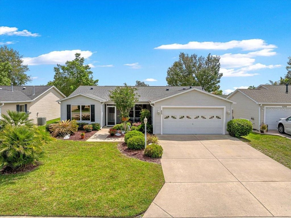 Photo of 8354 SE 177th Bartram Loop, The Villages, FL 32162 (MLS # G5111124)