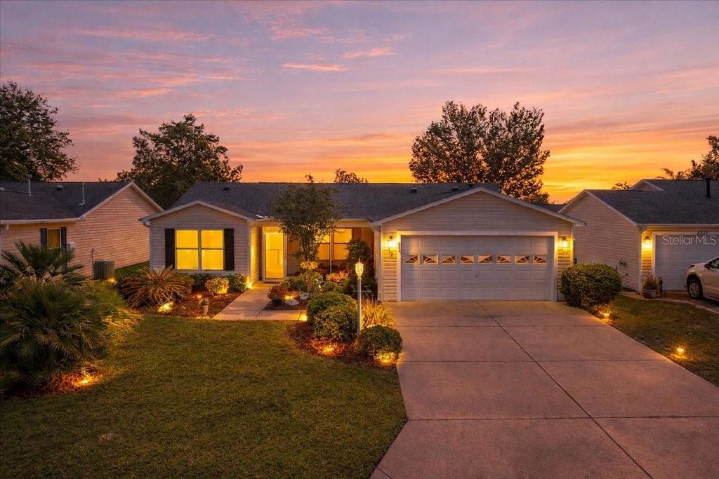 Photo of 8354 SE 177th Bartram Loop, The Villages, FL 32162 (MLS # G5111124)