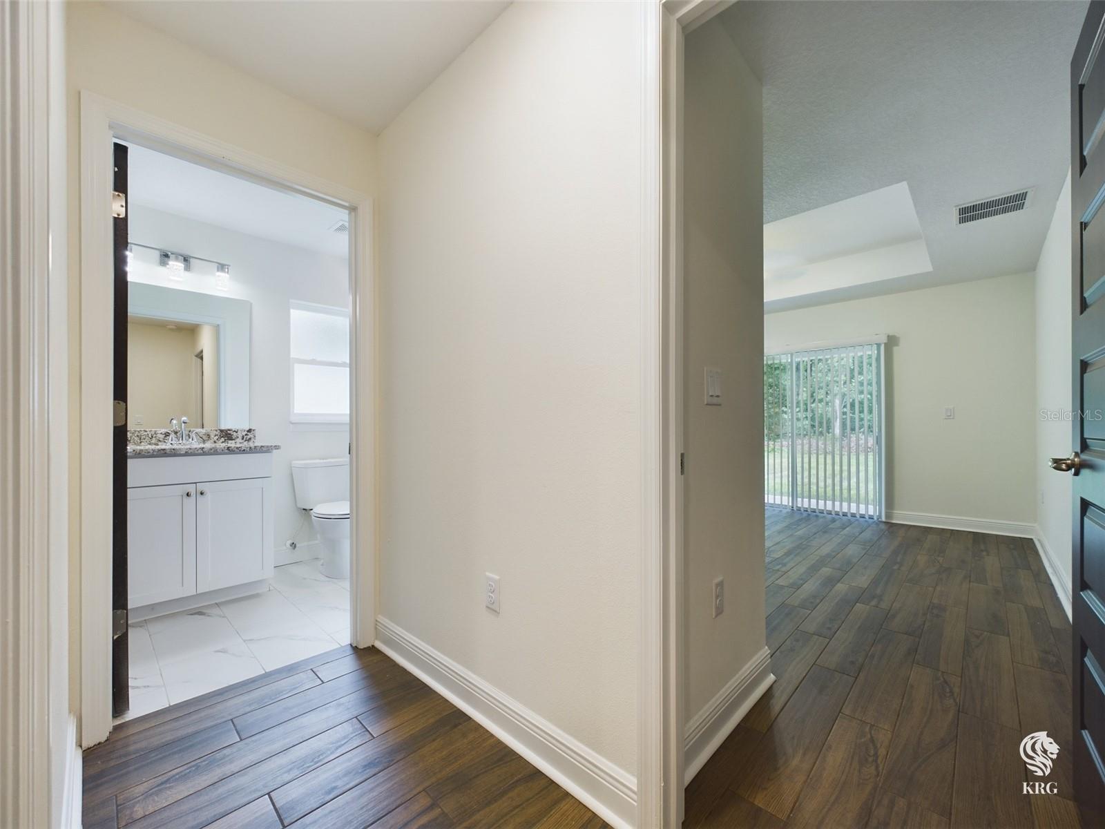 ORANGE BLOSSOM HILLS UN #10 - Residential Lease