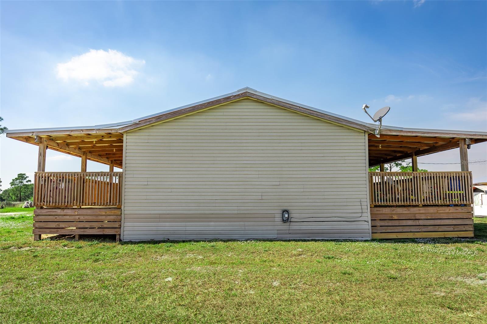 ARROW B RANCH - Residential