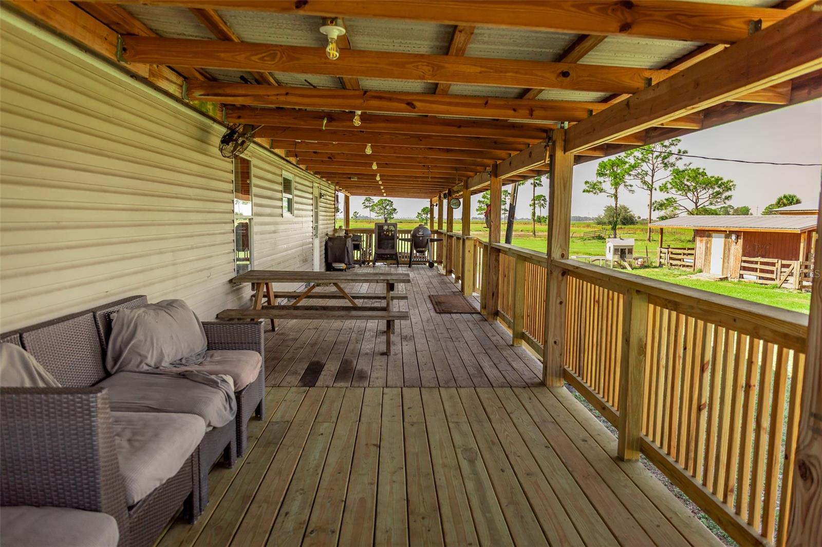 ARROW B RANCH - Residential