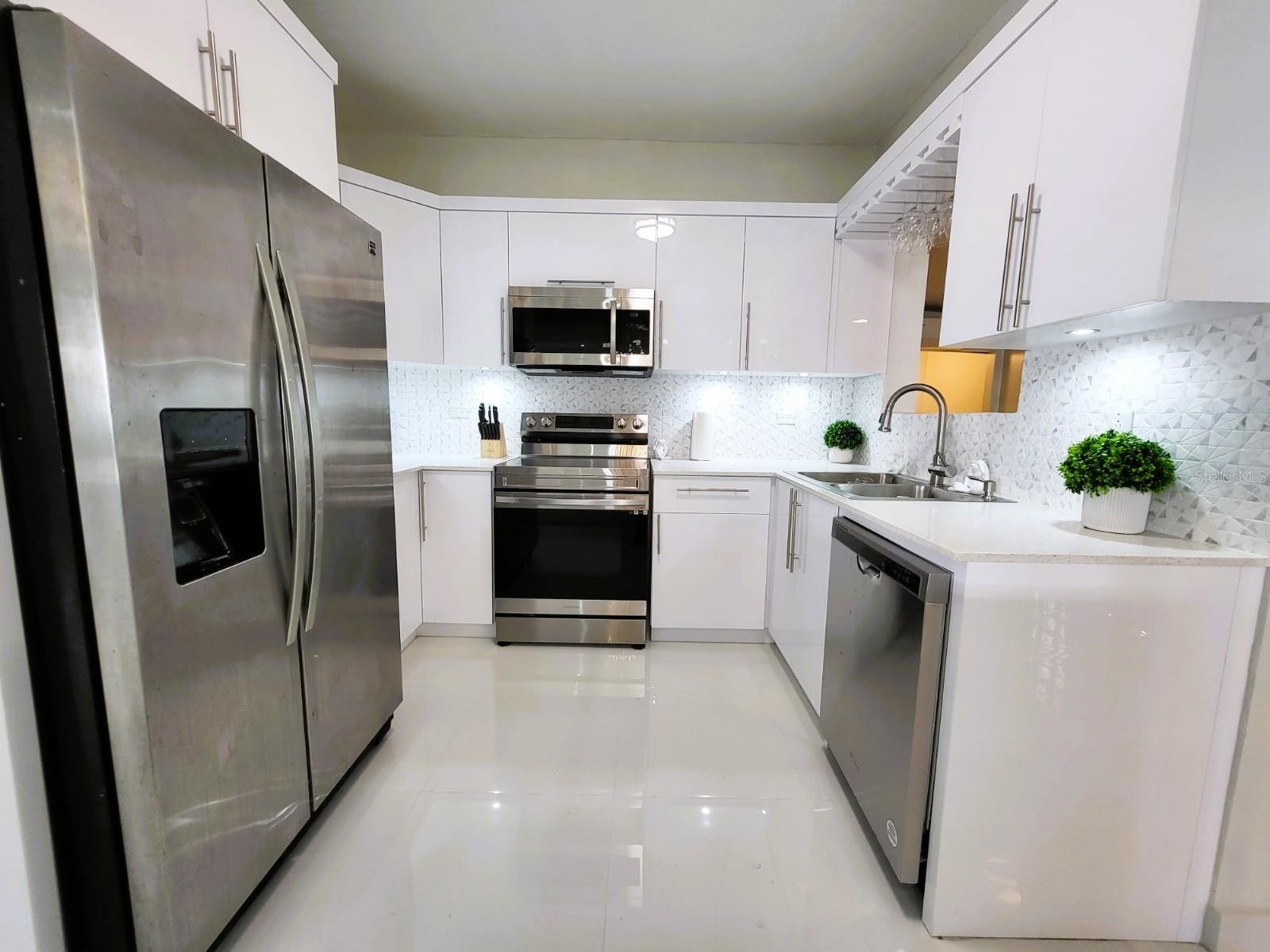 ISLA VERDE - Residential