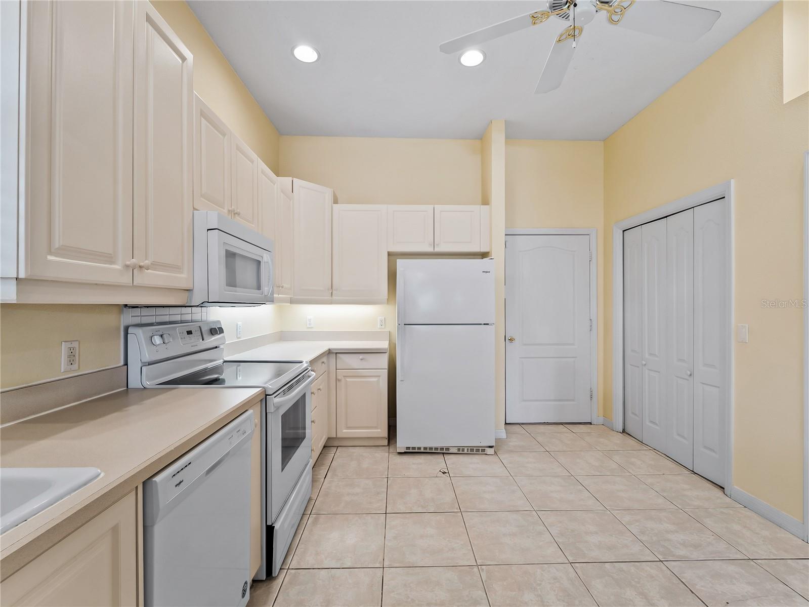BOBCAT TRAIL - Residential