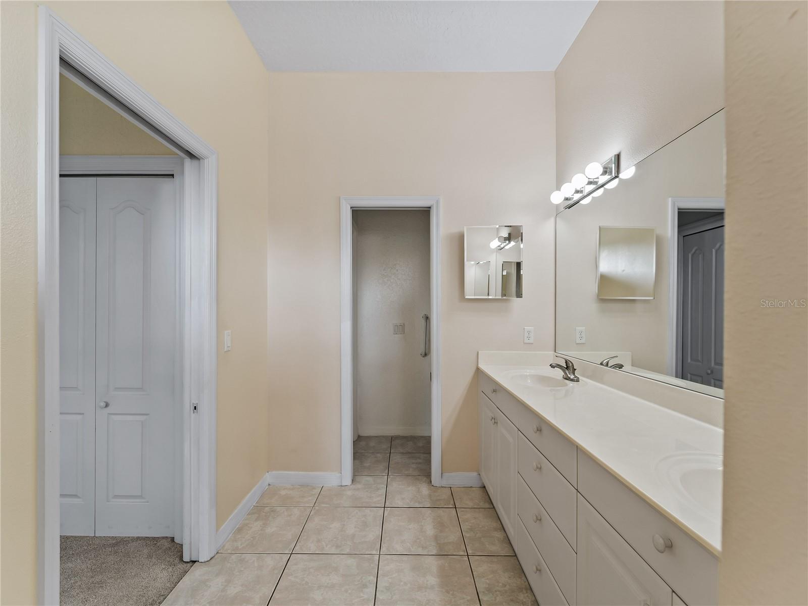 BOBCAT TRAIL - Residential