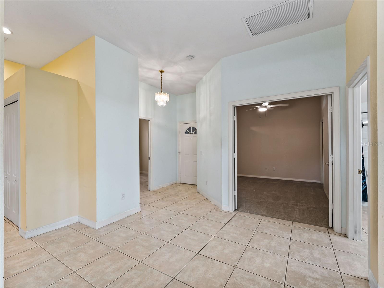 BOBCAT TRAIL - Residential
