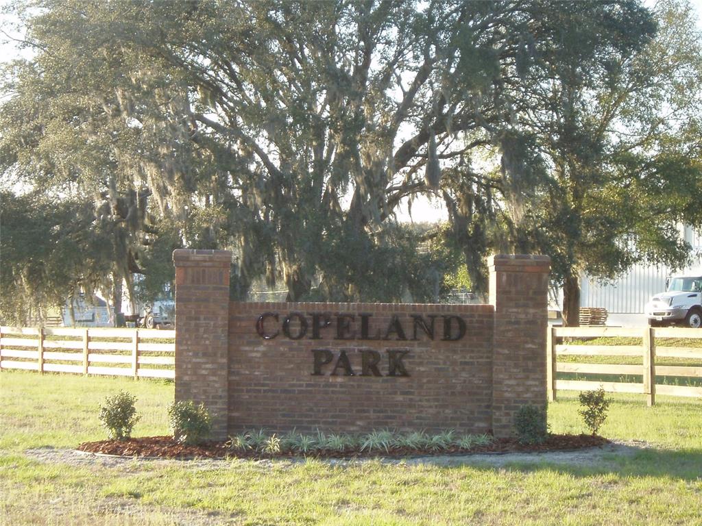 COPELAND - Land