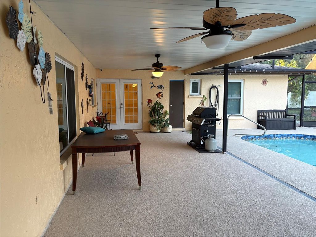 Photo of 1117 Angela Maria Road, Sarasota, FL 34232 (MLS # A4670431)