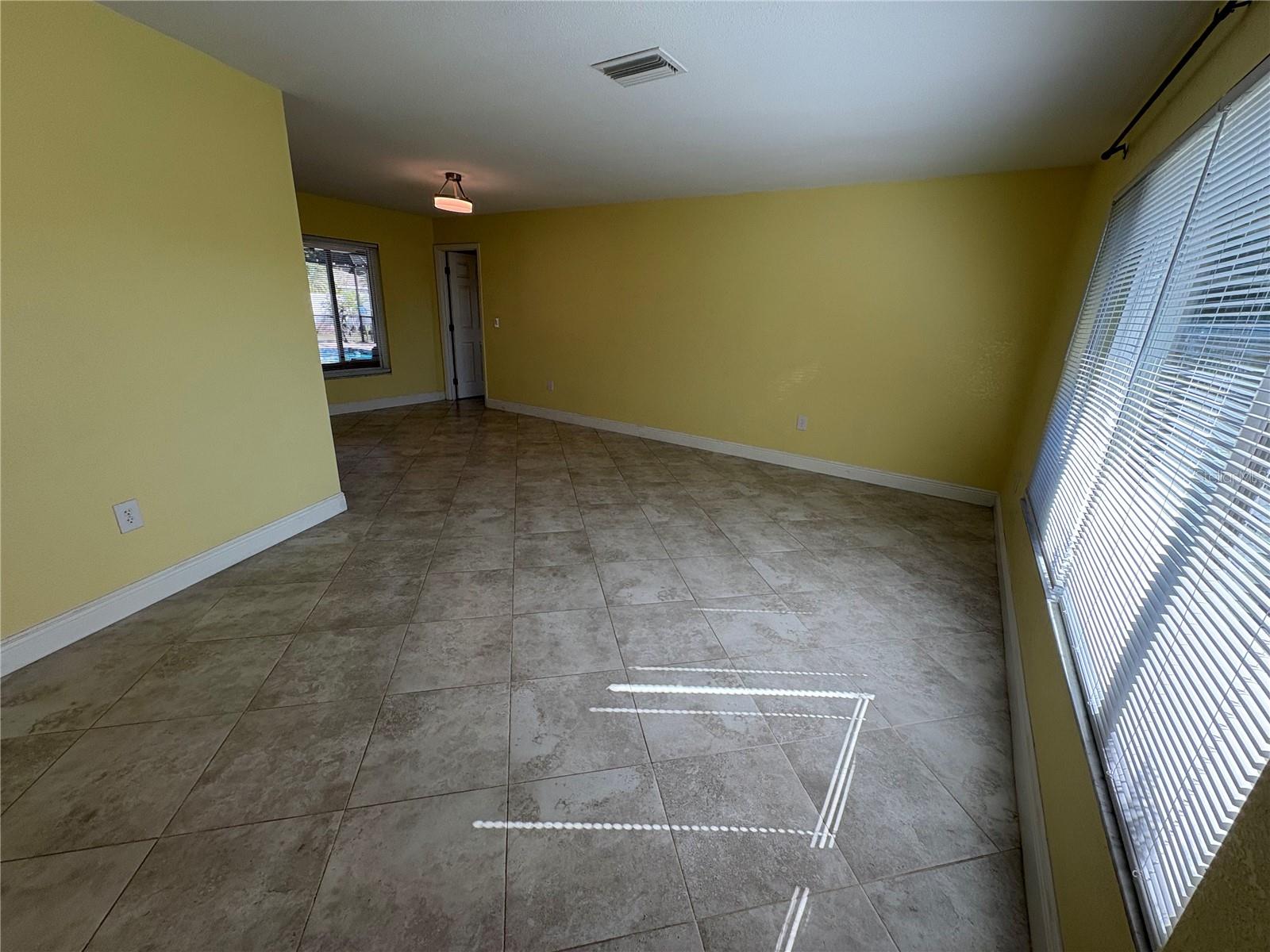 WINTER GARDENS - Residential