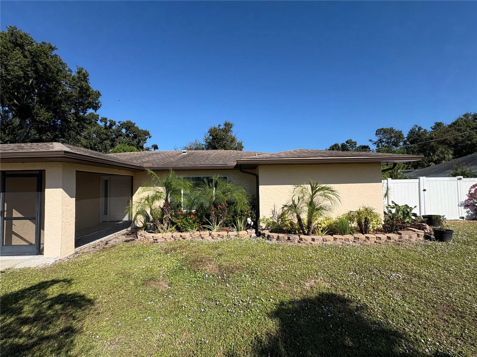 WINTER GARDENS - Residential