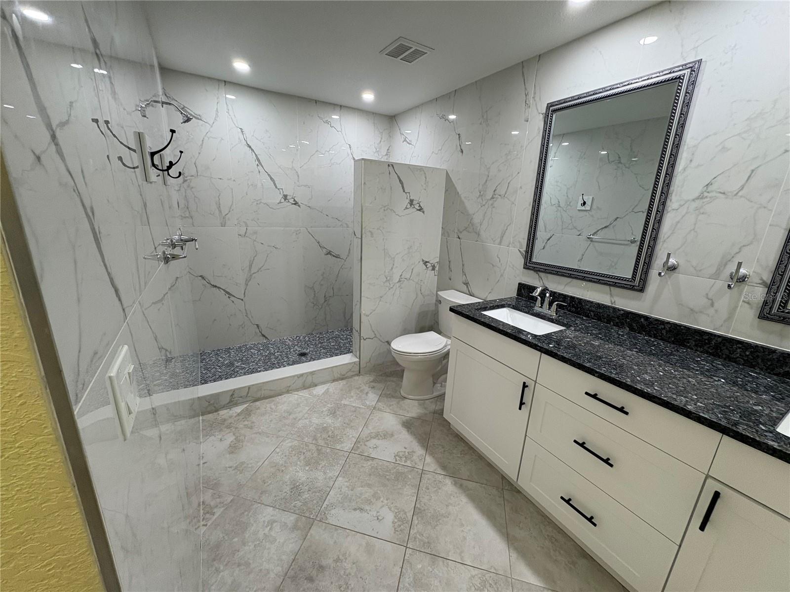 WINTER GARDENS - Residential