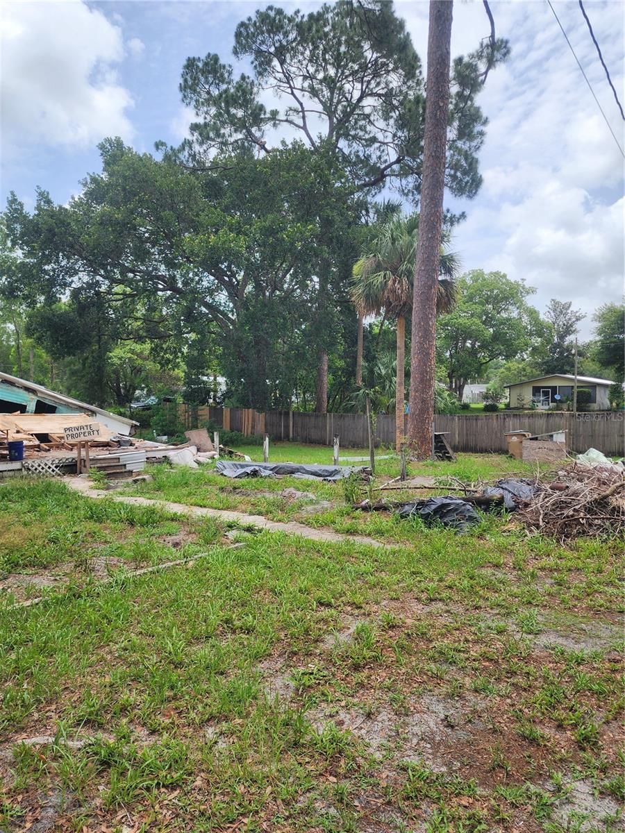 27729 LUELLA