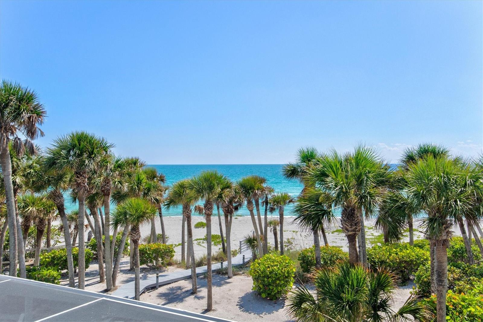 TROPICAL BREEZE ESTATES - Residential