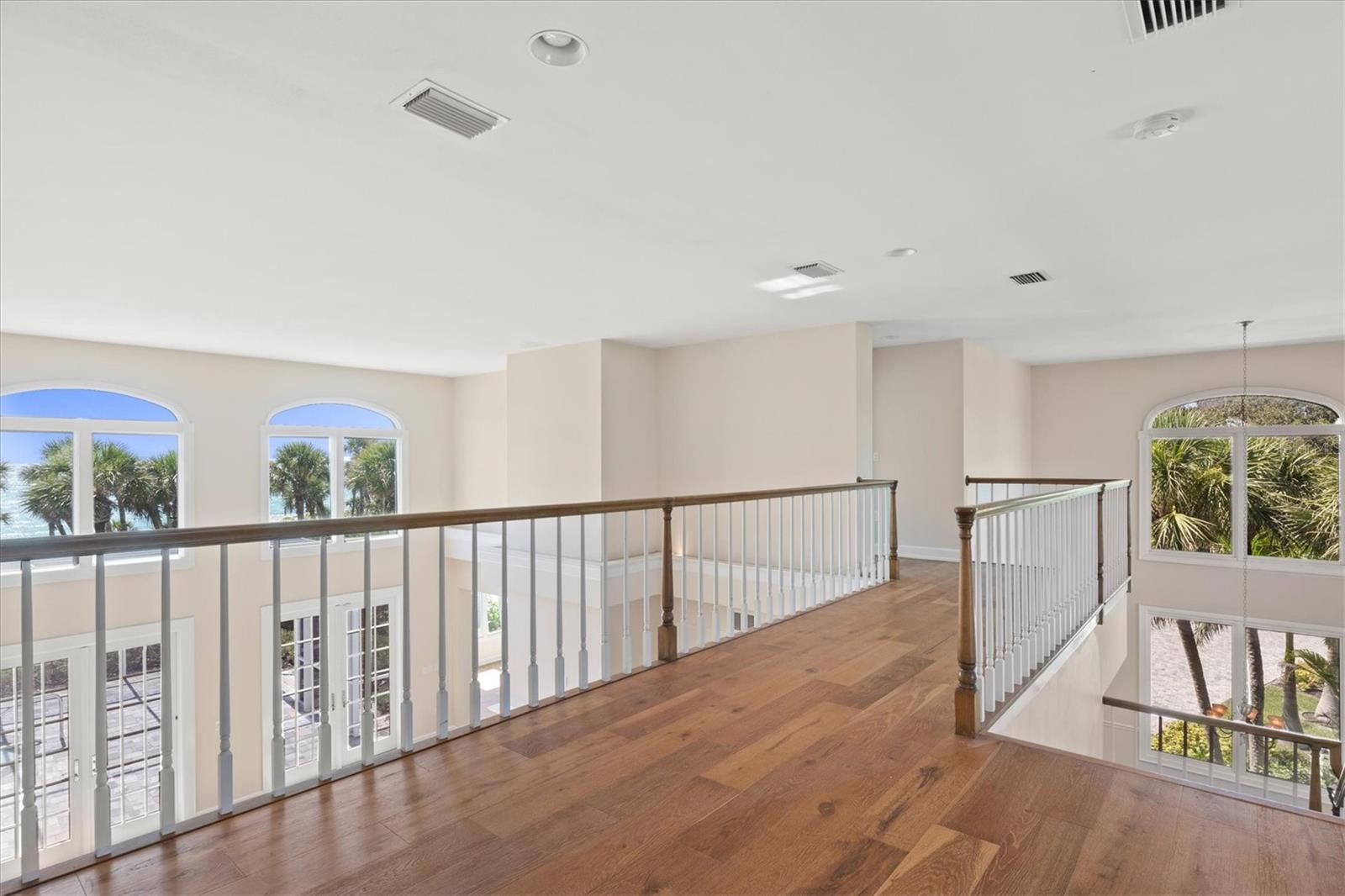 TROPICAL BREEZE ESTATES - Residential