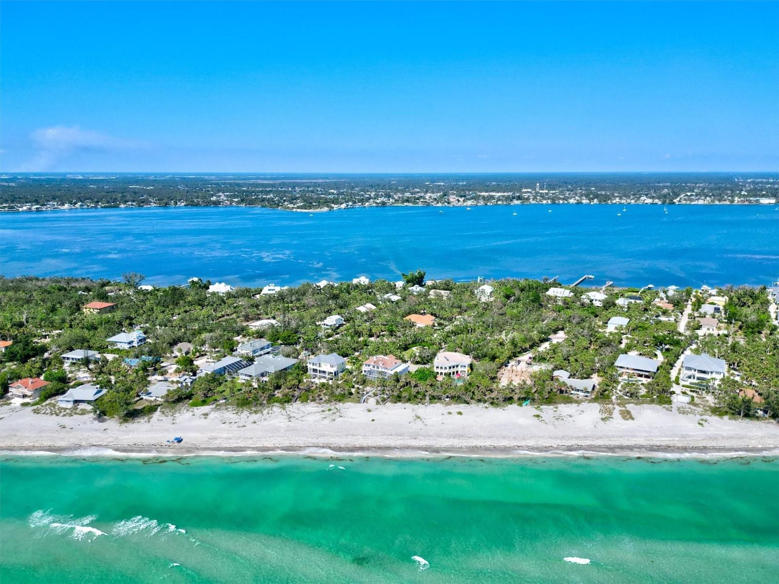 TROPICAL BREEZE ESTATES - Residential