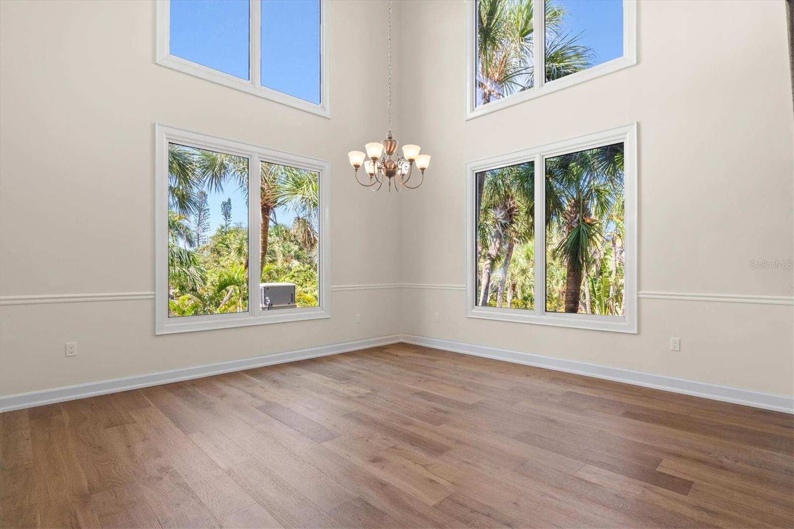 TROPICAL BREEZE ESTATES - Residential