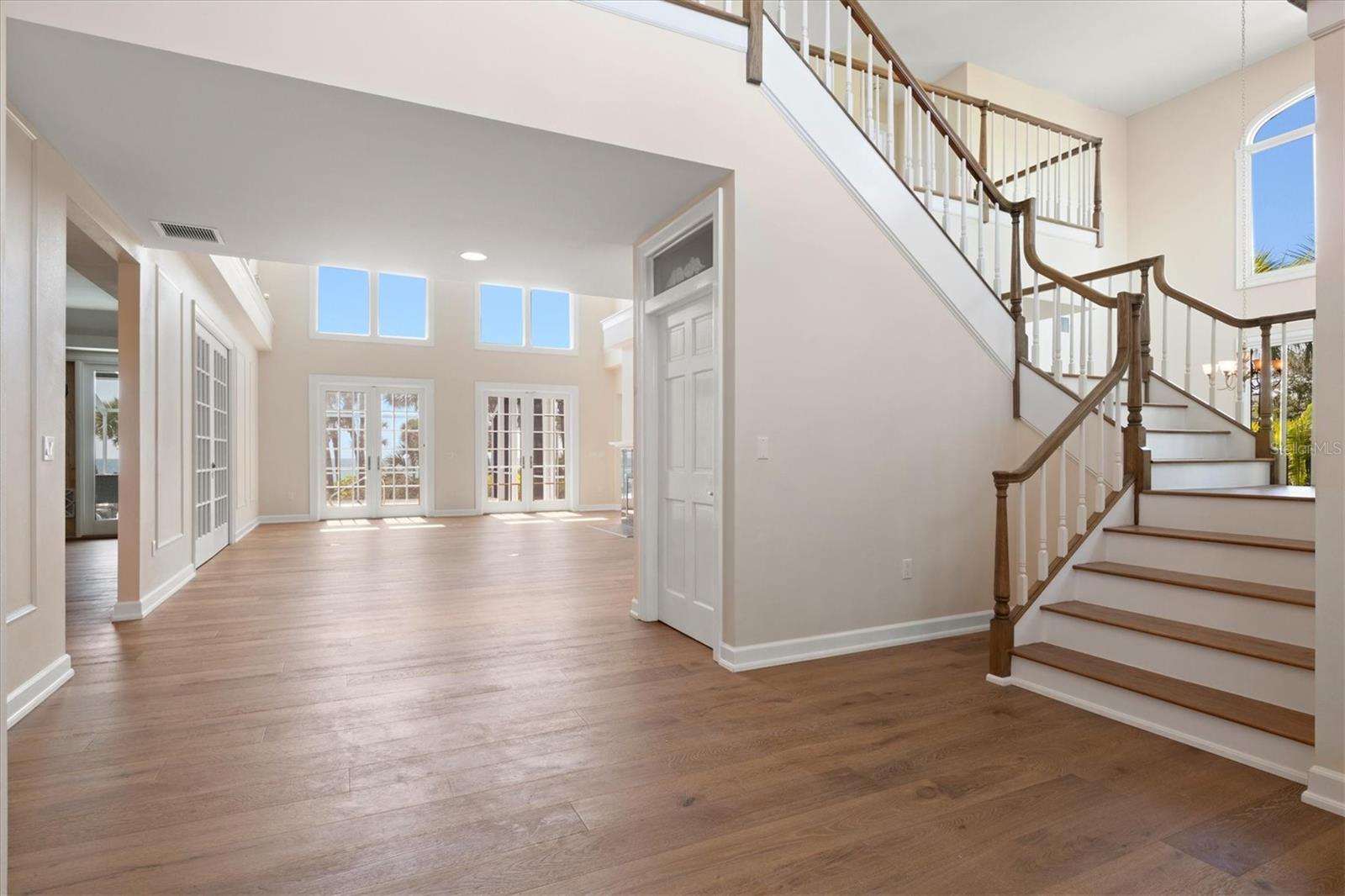 TROPICAL BREEZE ESTATES - Residential