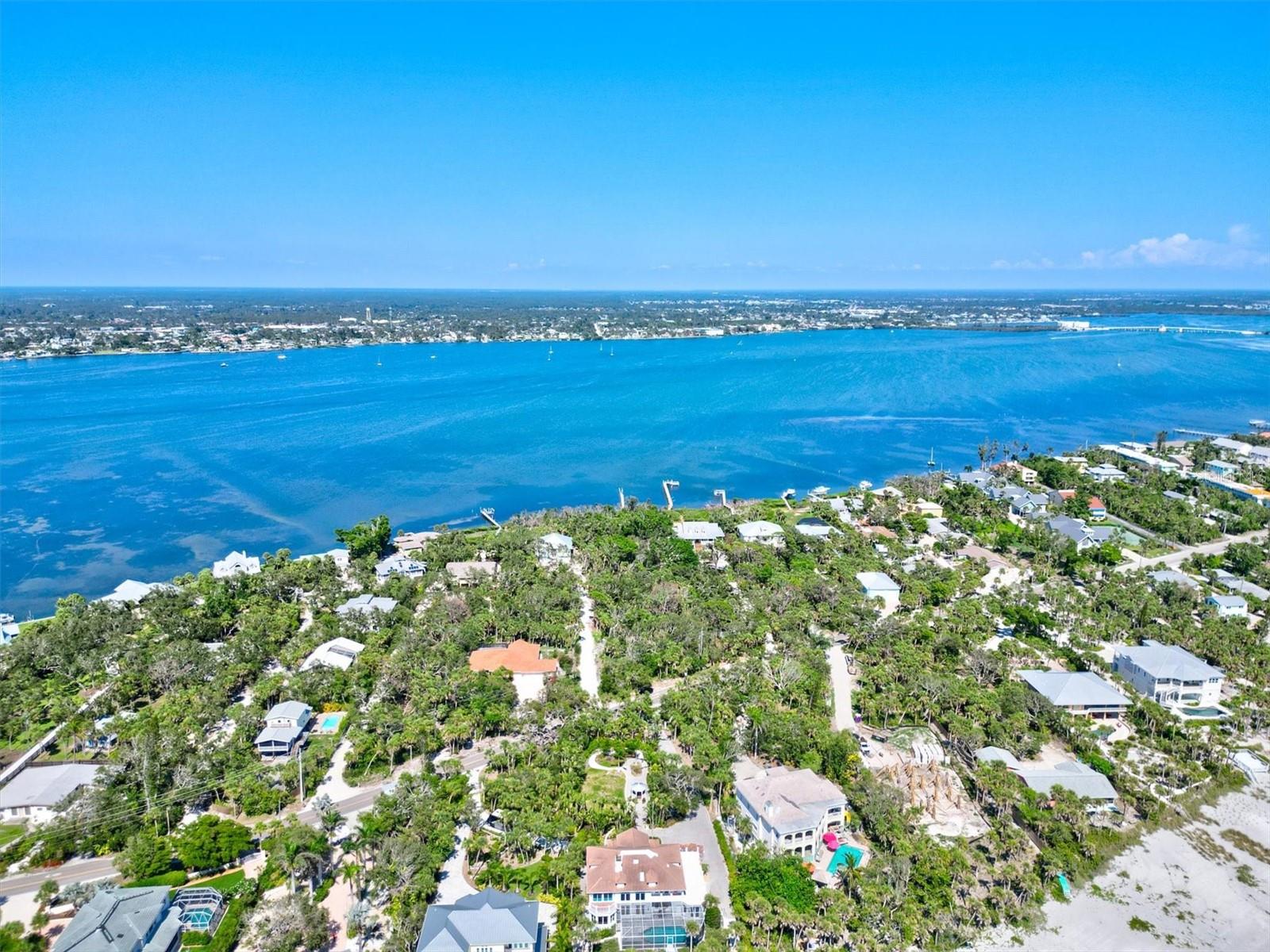 TROPICAL BREEZE ESTATES - Residential