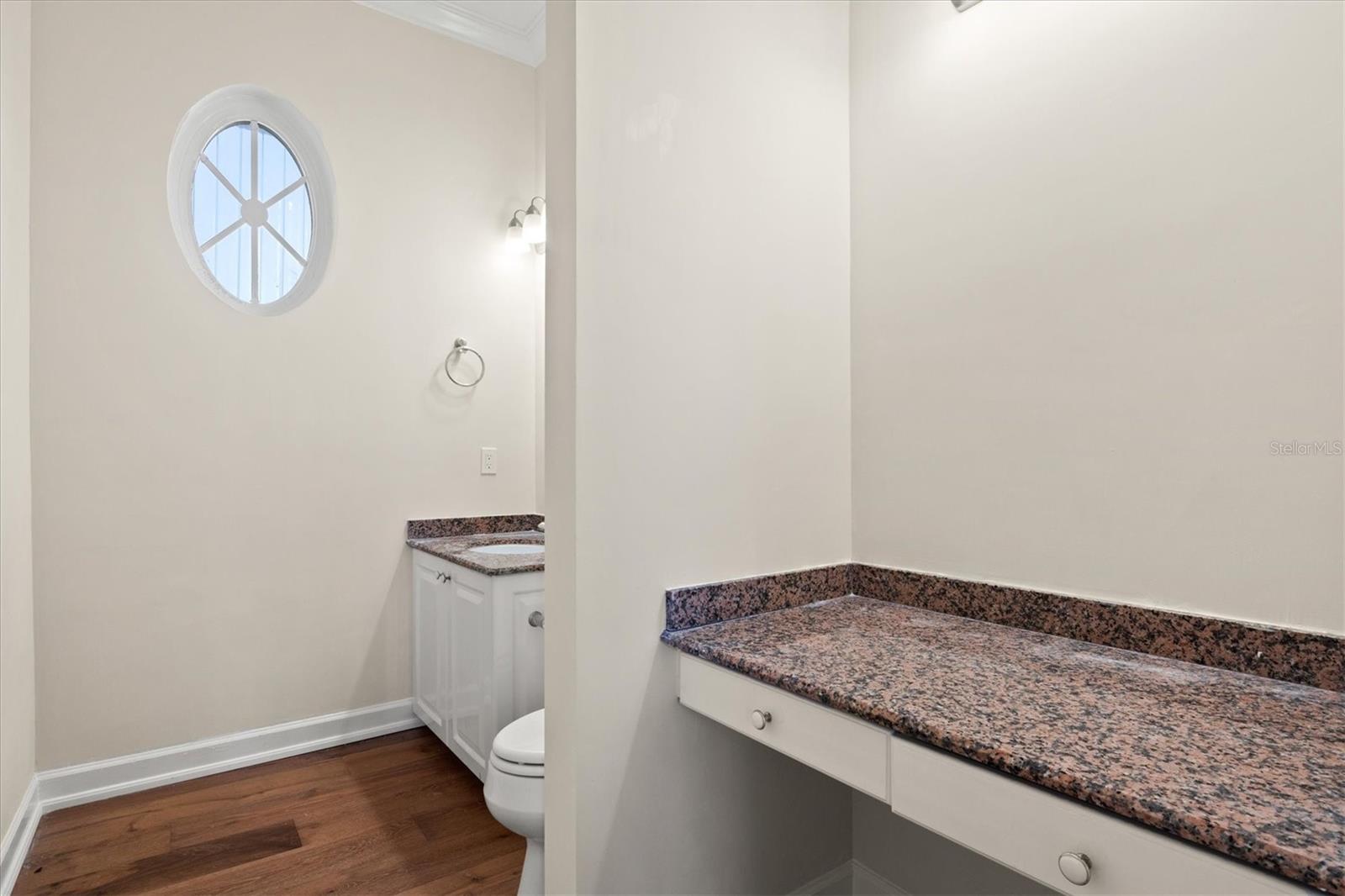 TROPICAL BREEZE ESTATES - Residential