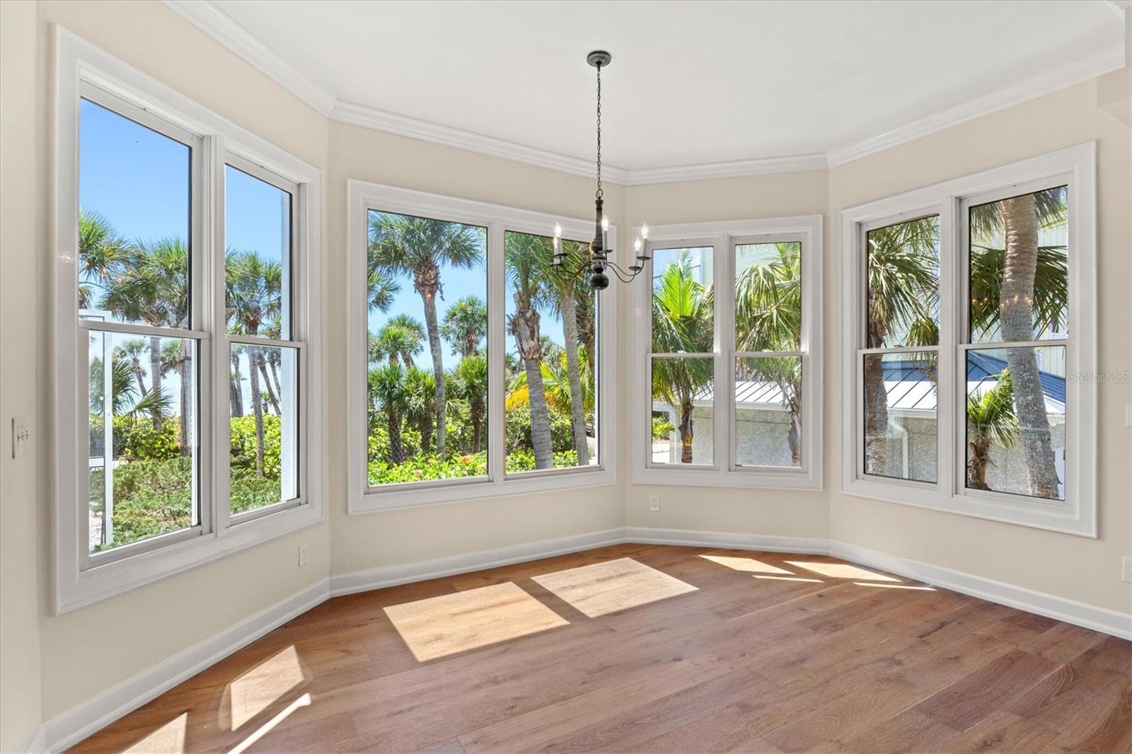 TROPICAL BREEZE ESTATES - Residential