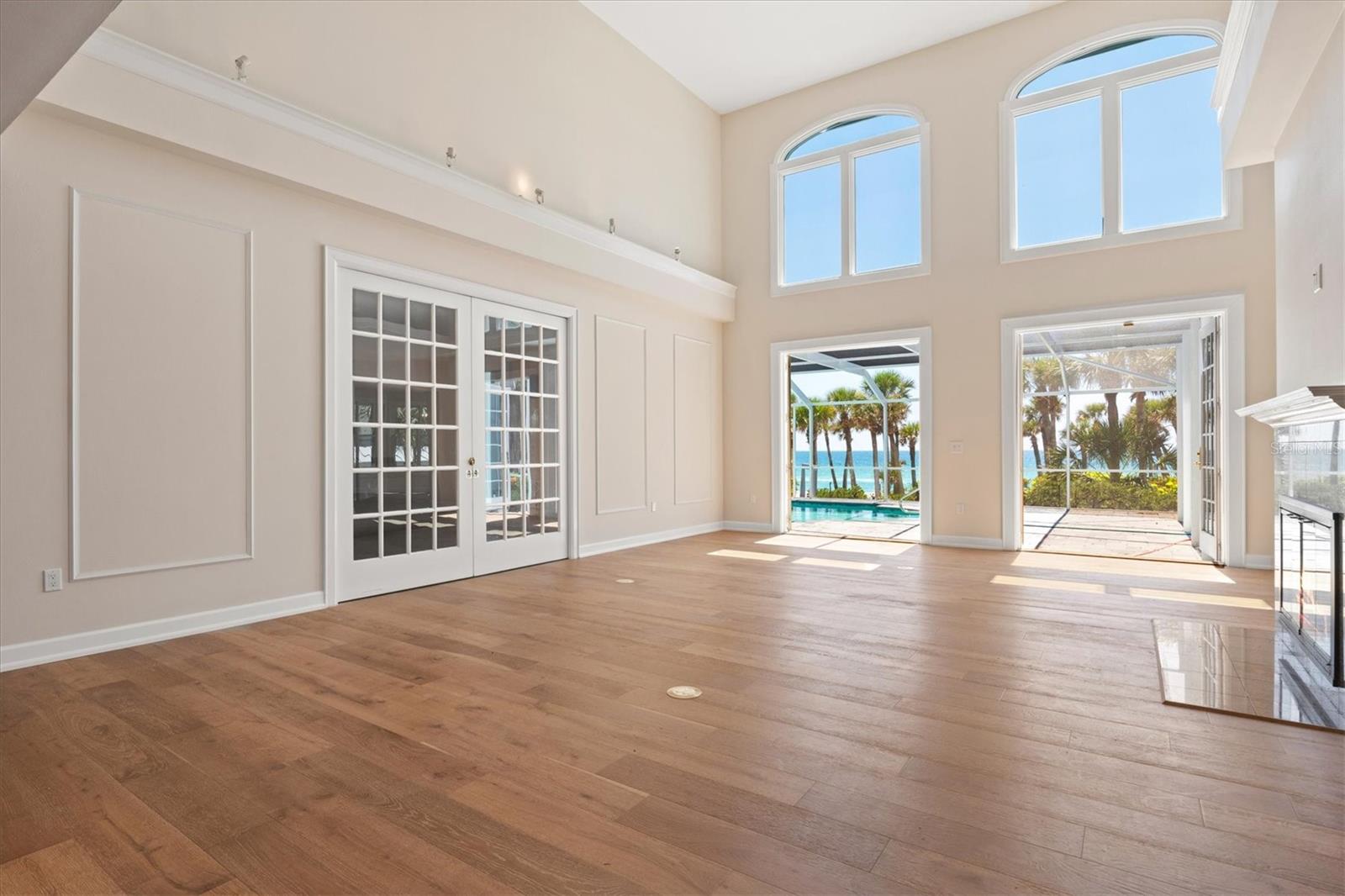 TROPICAL BREEZE ESTATES - Residential