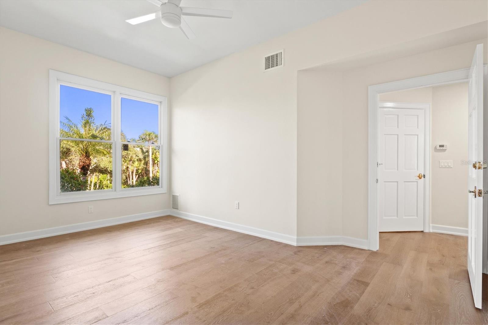 TROPICAL BREEZE ESTATES - Residential