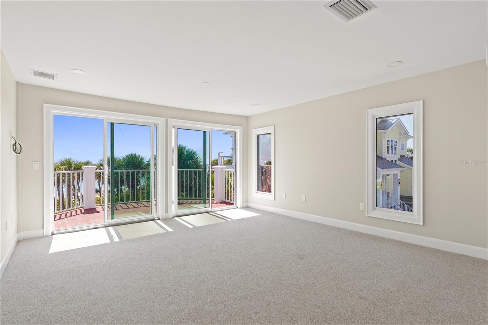 TROPICAL BREEZE ESTATES - Residential