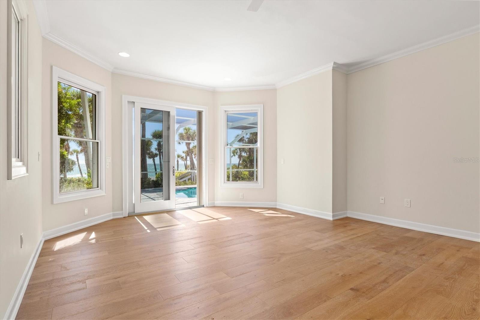 TROPICAL BREEZE ESTATES - Residential