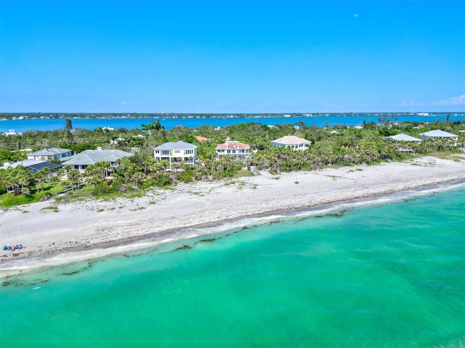 TROPICAL BREEZE ESTATES - Residential