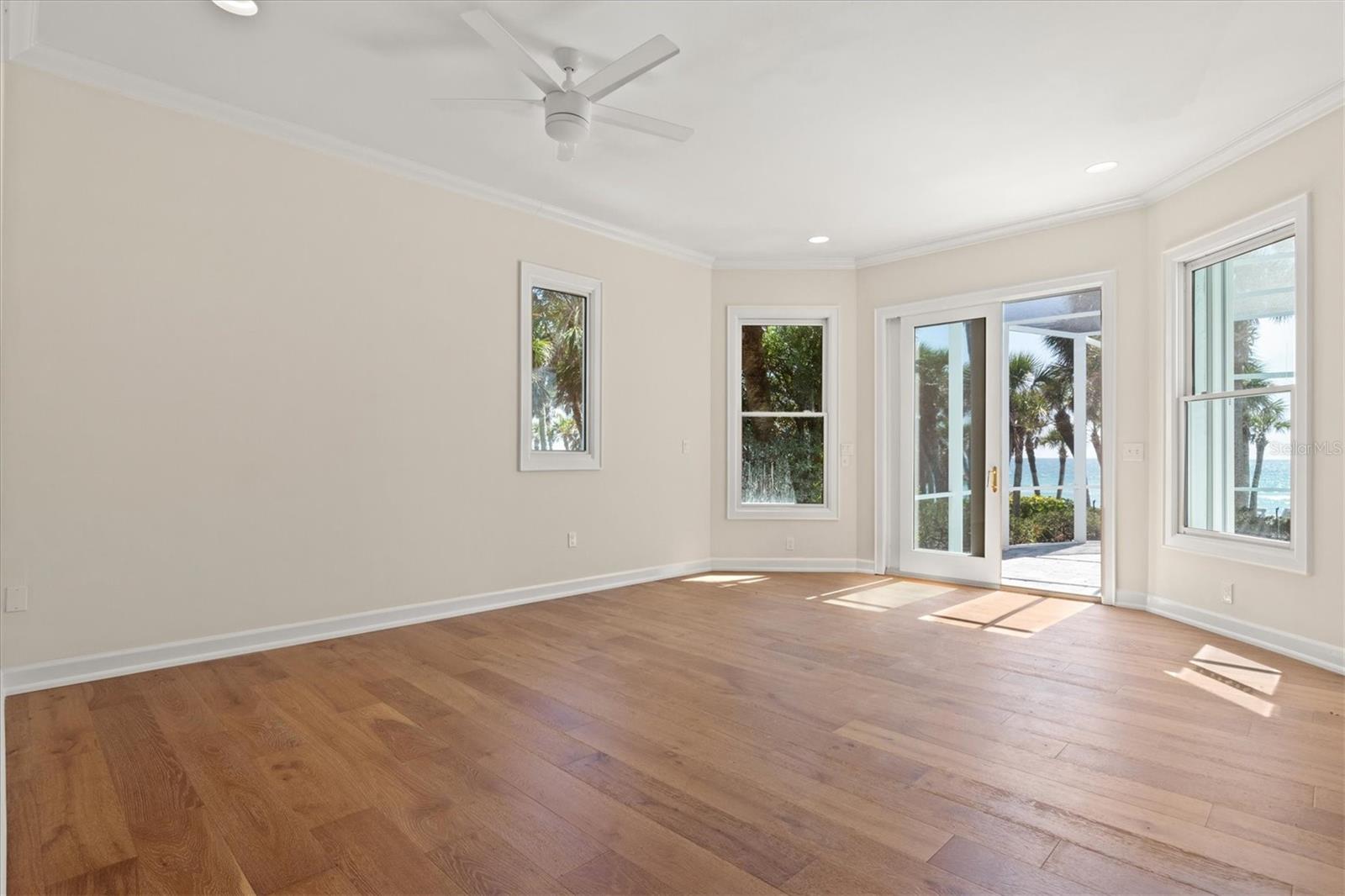 TROPICAL BREEZE ESTATES - Residential