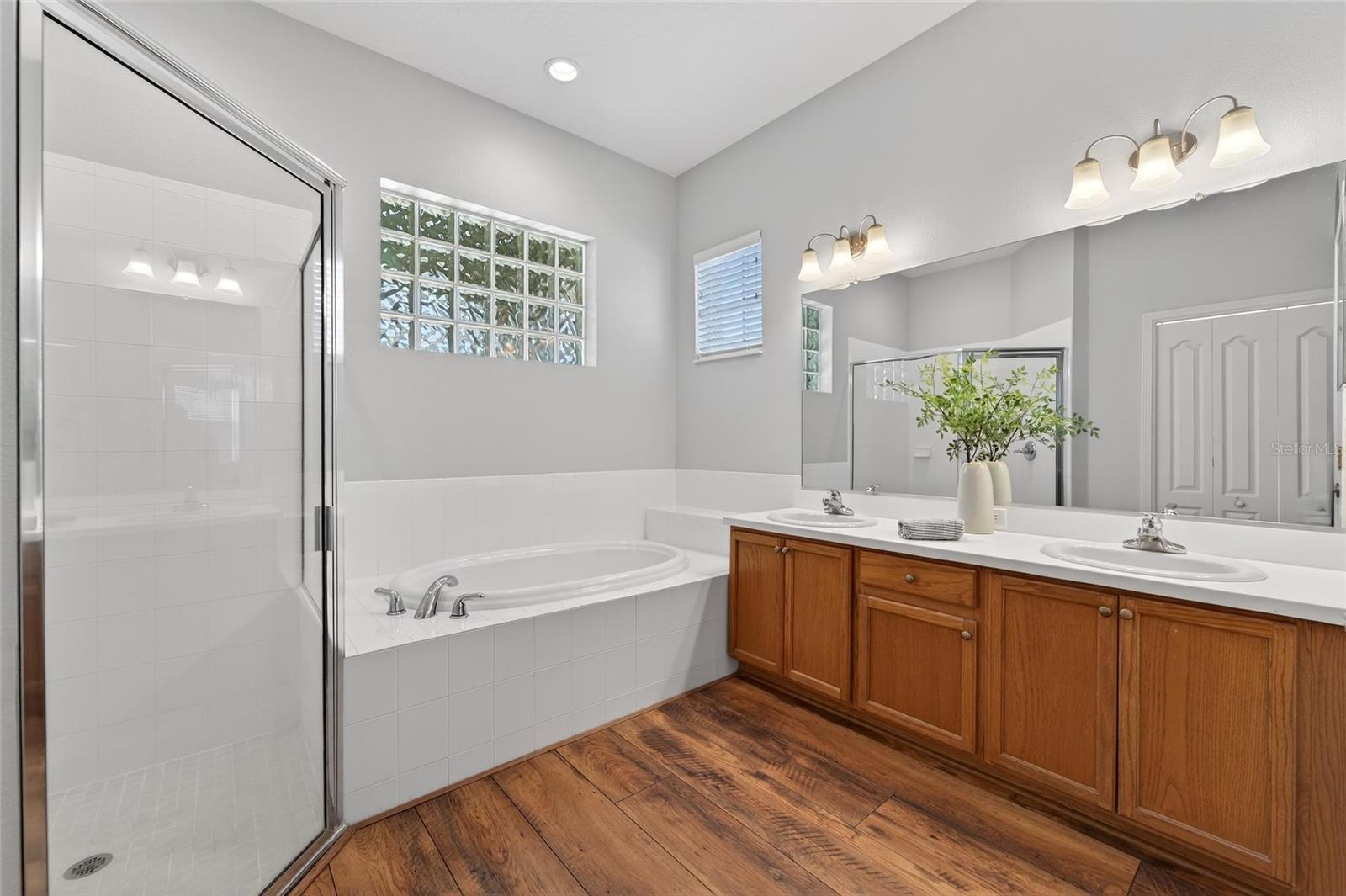 SUN CITY CENTER UNIT 270 - Residential