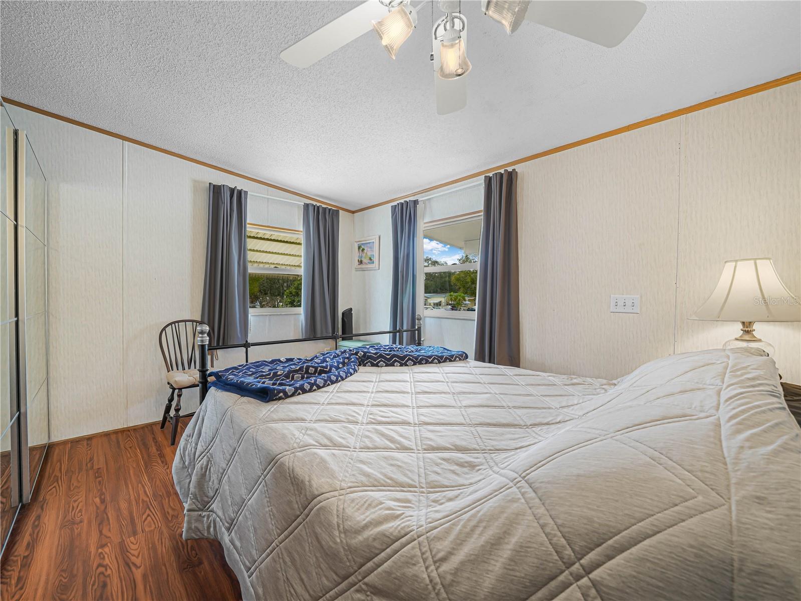 SADDLEBAG LAKE - Residential