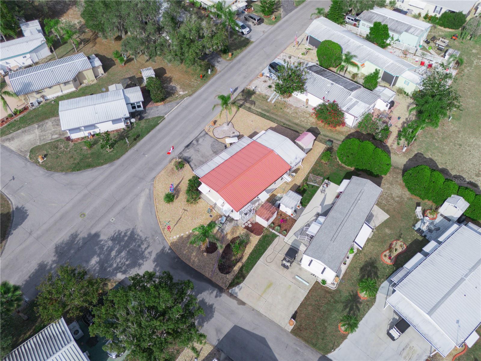 SADDLEBAG LAKE - Residential