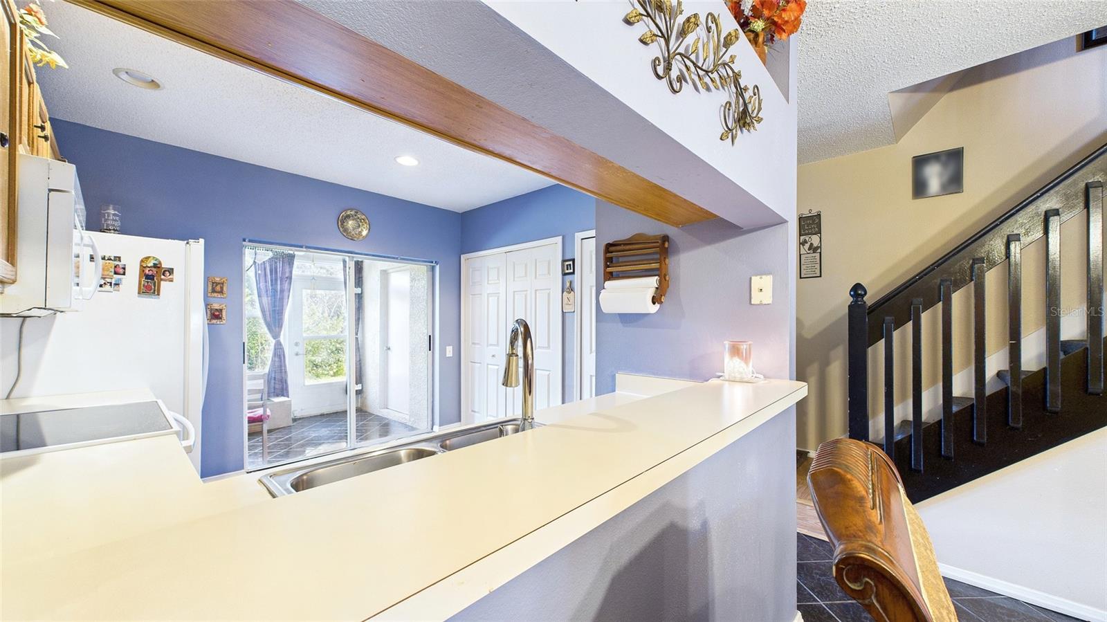 MEADOW POINTE - Residential