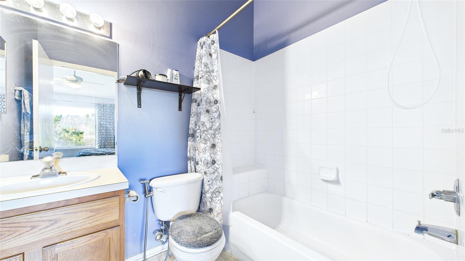 MEADOW POINTE - Residential