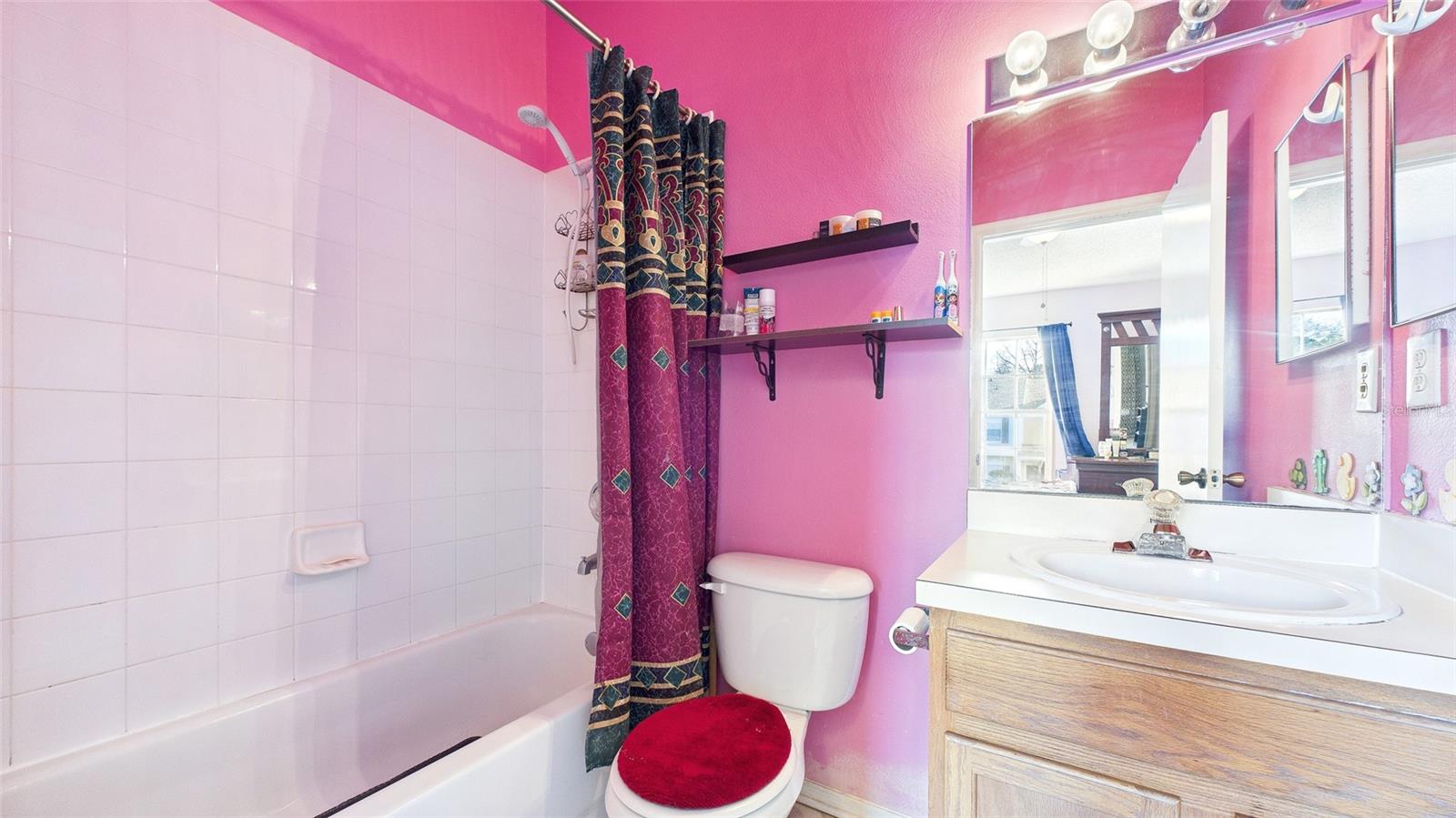 MEADOW POINTE - Residential