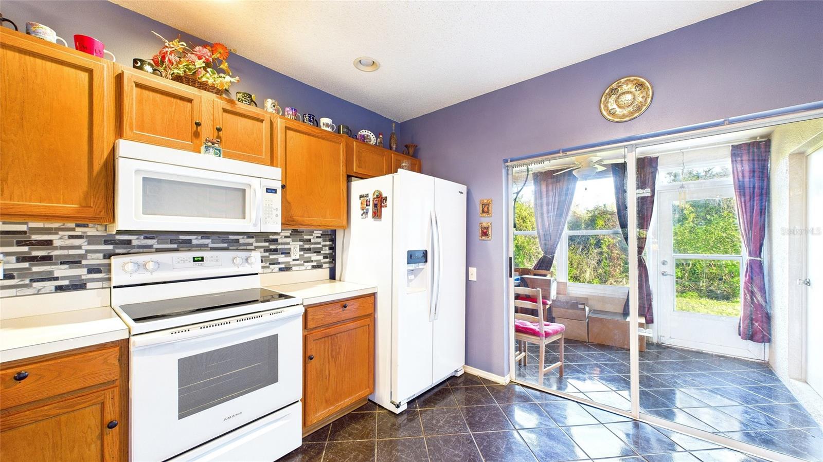 MEADOW POINTE - Residential