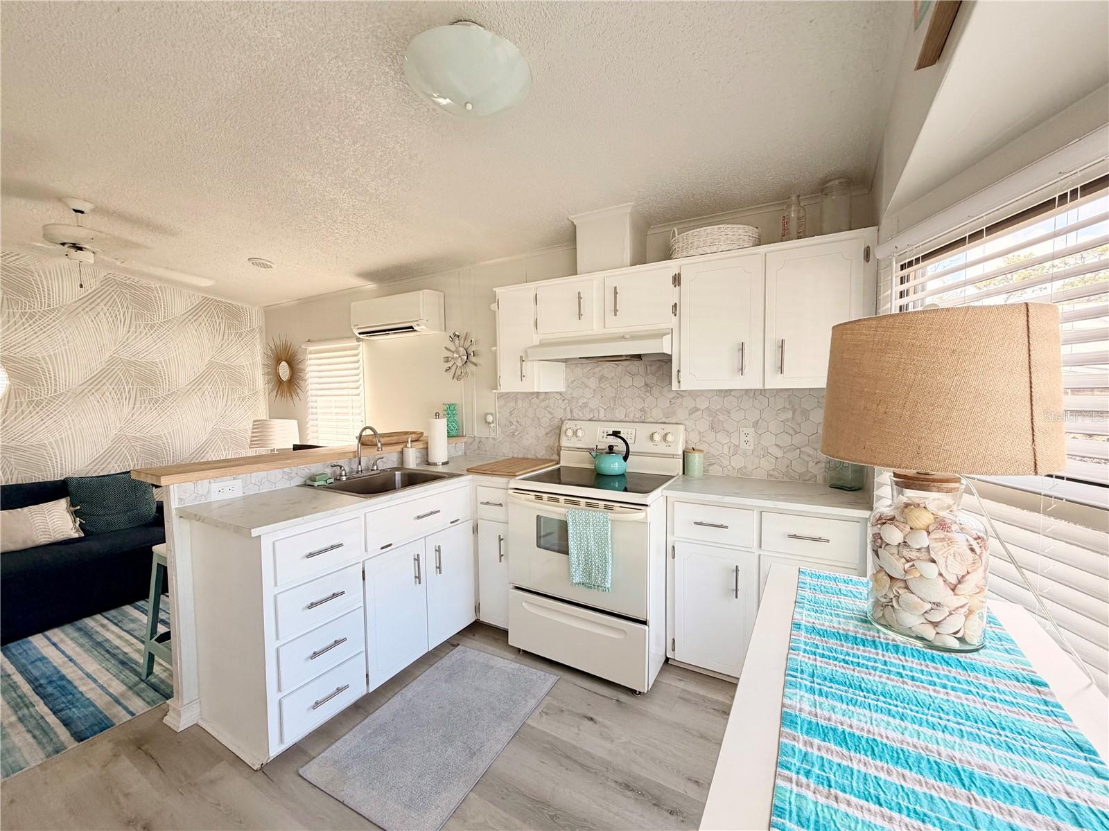 FRIENDLY SHORES COOP - Residential