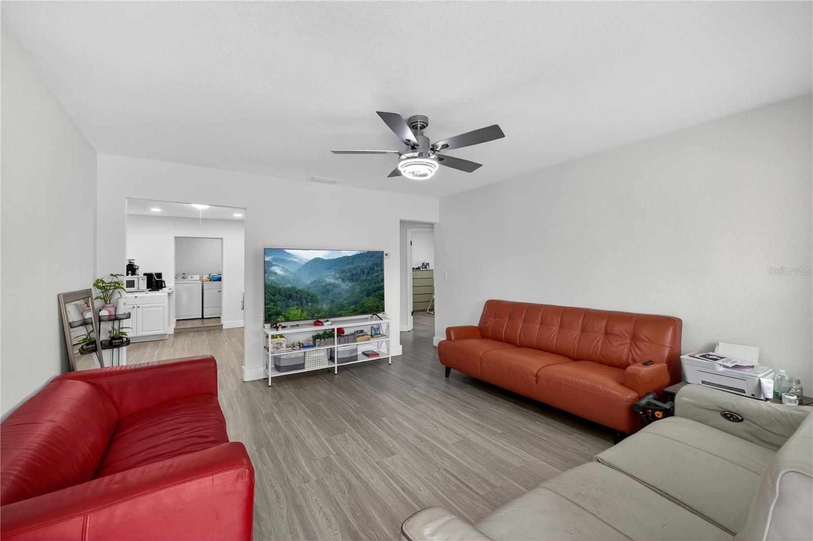 4DO | HOLLYWOOD PARK - Residential